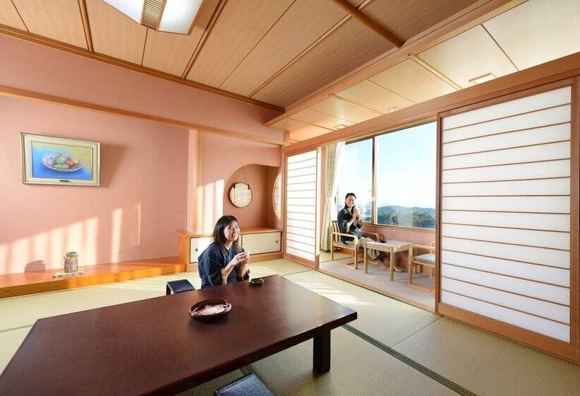 בית מלון כפרי Washu Blue Resort風籠 Kasago