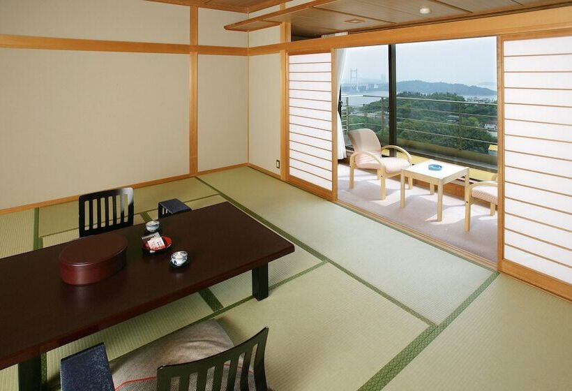 בית מלון כפרי Washu Blue Resort風籠 Kasago