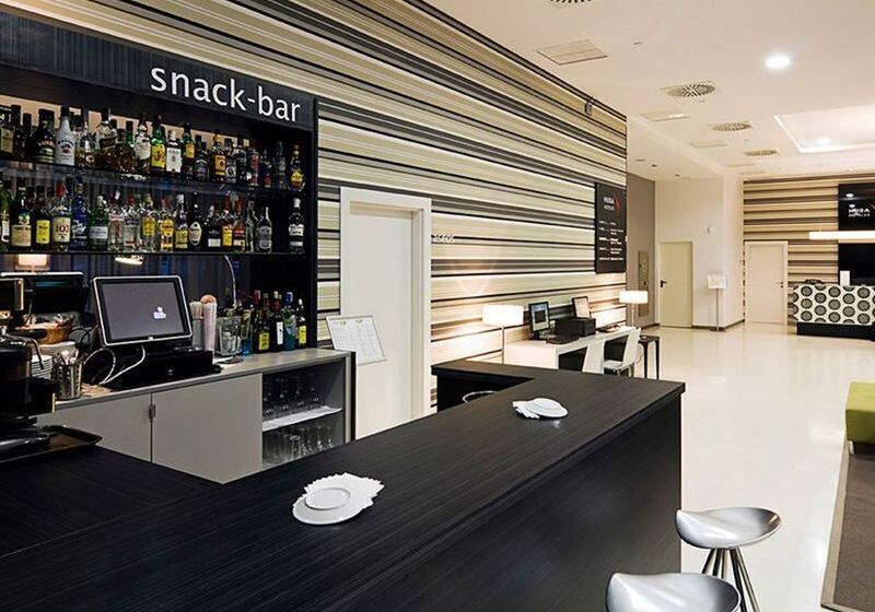 בית מלון כפרי Yit Via Sevilla Mairena