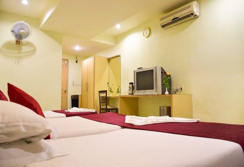 هتل Zo Rooms Ameerpet Satyam