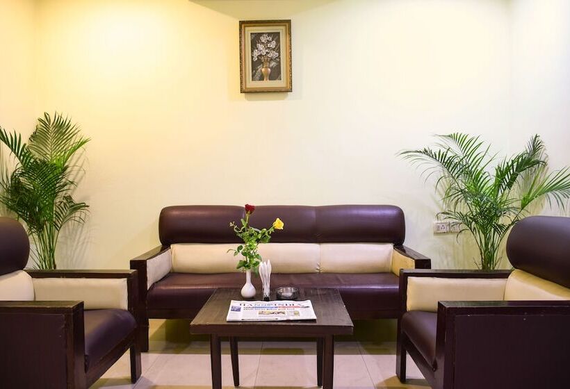 هتل Zo Rooms Ameerpet Satyam