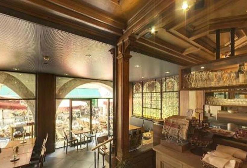 فندق Zunfthaus Zu Wirthen