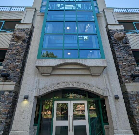 King Edward Hotel