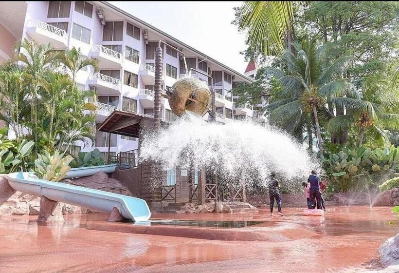 Lotus Desaru Beach Resort