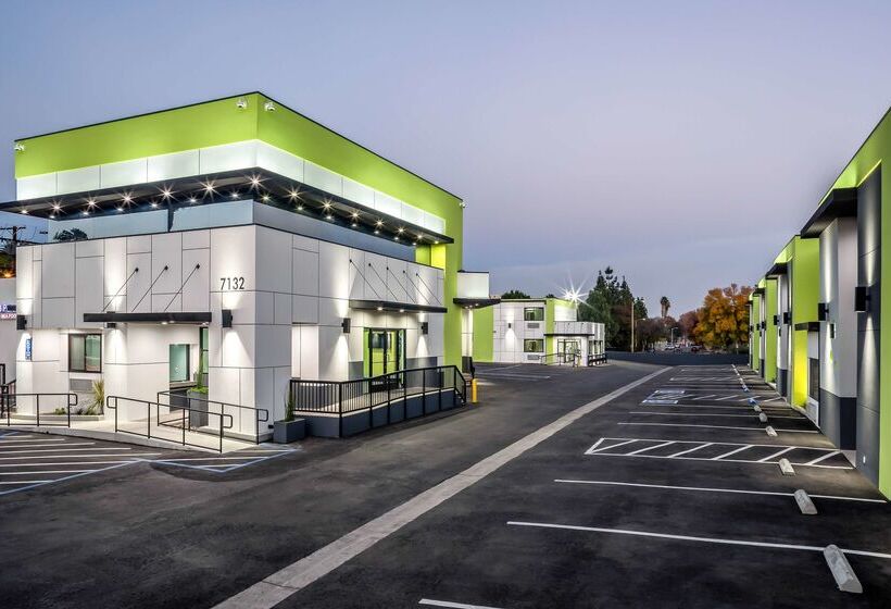 Motel 6 Canoga Park, Ca