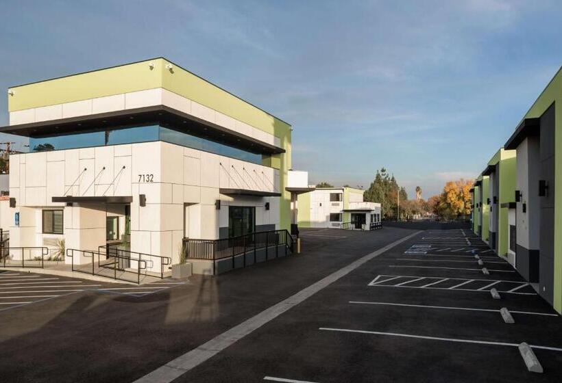 Motel 6 Canoga Park, Ca