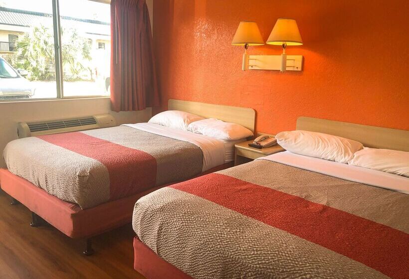 Motel 6jacksonville, Fl  Orange Park