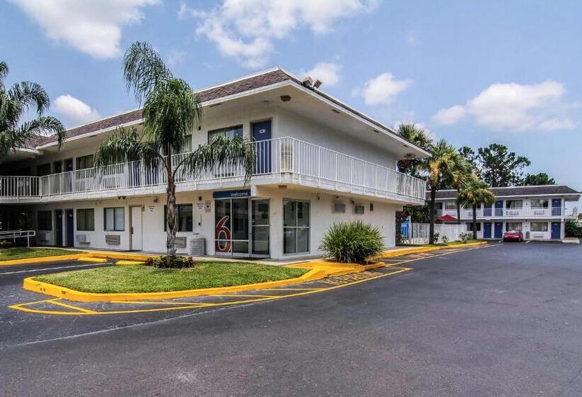 Motel 6jacksonville, Fl  Orange Park