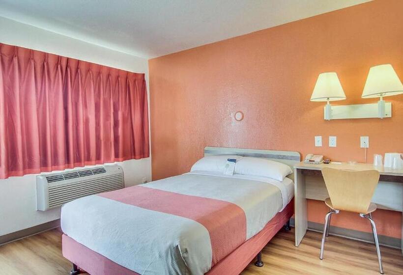 Motel 6jacksonville, Fl  Orange Park