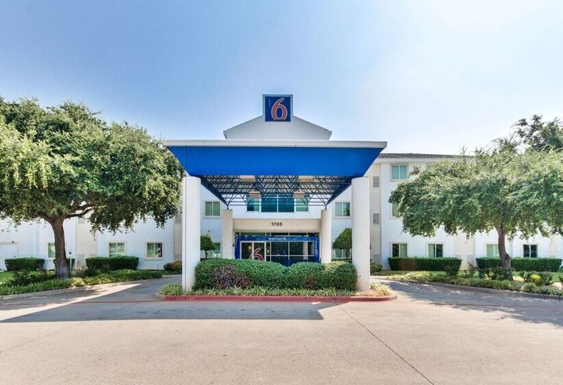 Motel 6lewisville, Tx  Dallas