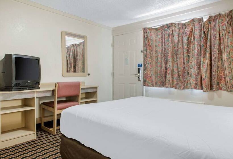 فندق على الطريق Rodeway Inn