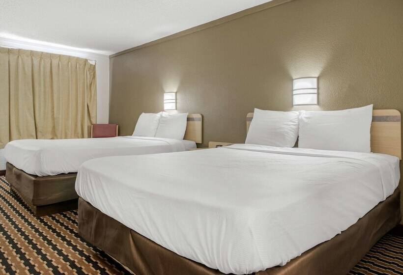 فندق على الطريق Rodeway Inn