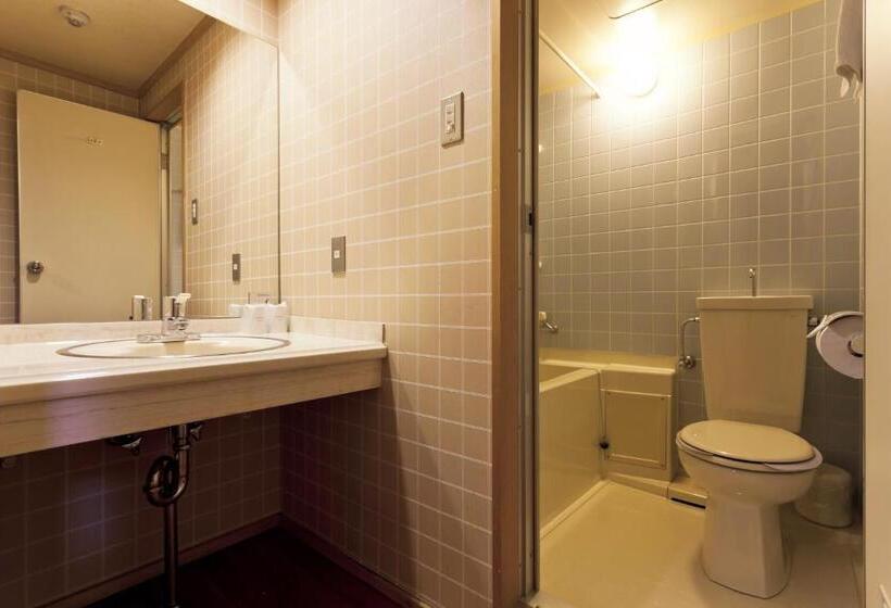 Okada Ryokan Warakutei