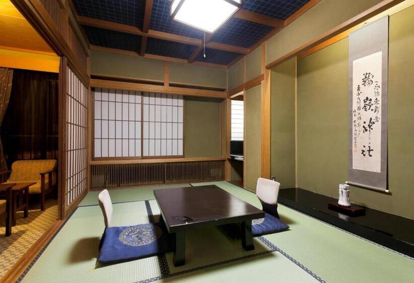 Okada Ryokan Warakutei