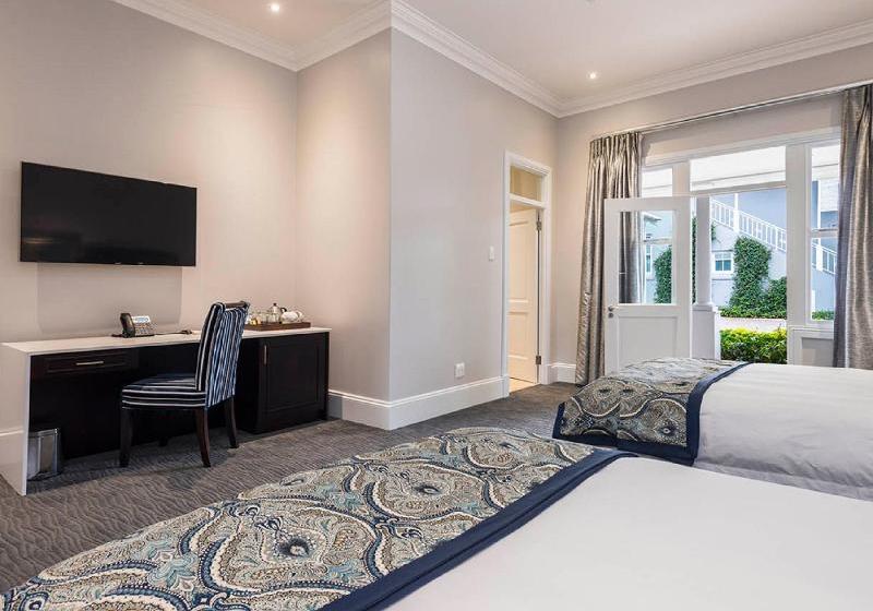 Quarters Hotel Avondale Road