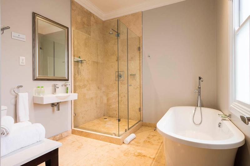 Quarters Hotel Avondale Road