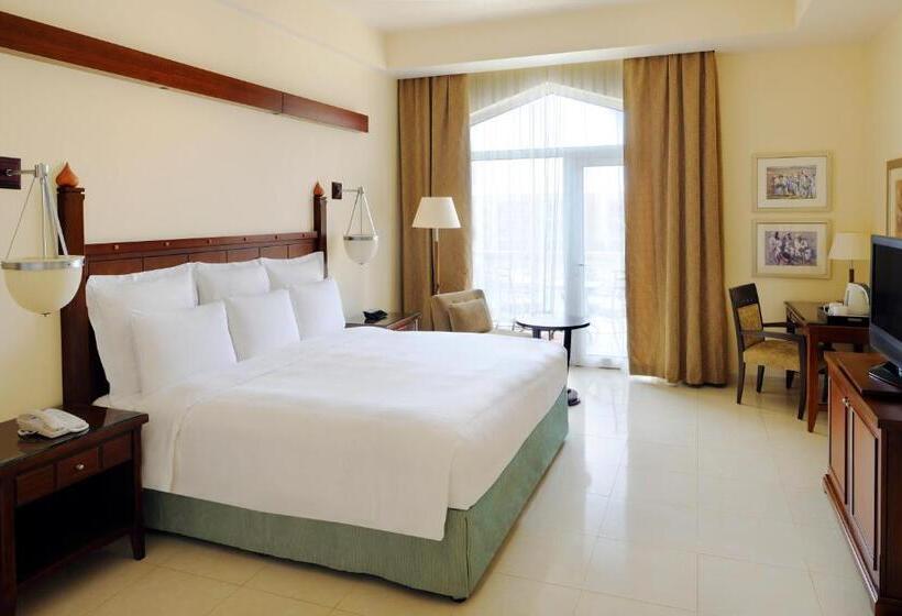 استراحتگاه Wyndham Garden Salalah Mirbat