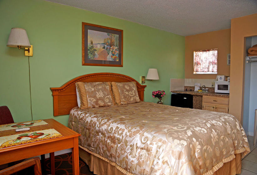 فندق على الطريق Beachwalk Inn