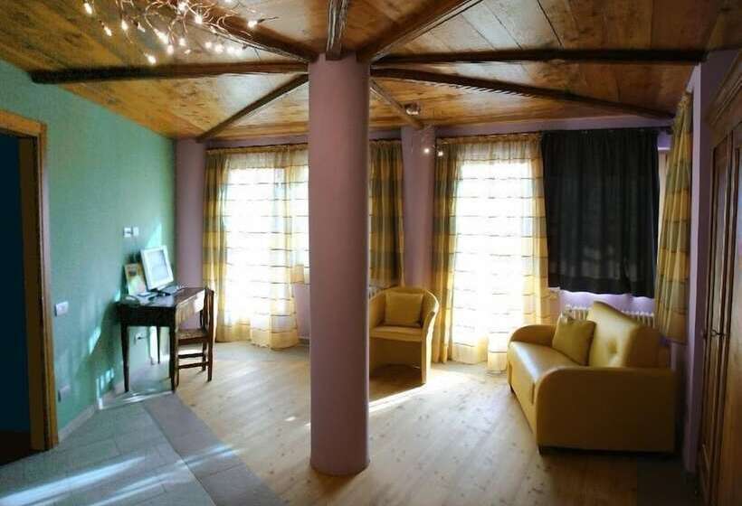 Shackleton Mountain Resort