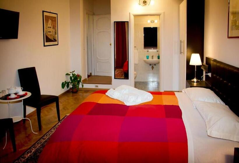 Vatican Studio Apartment