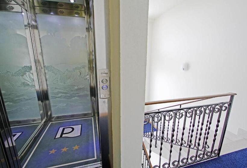 Vmbabyhotel & Residence Parador