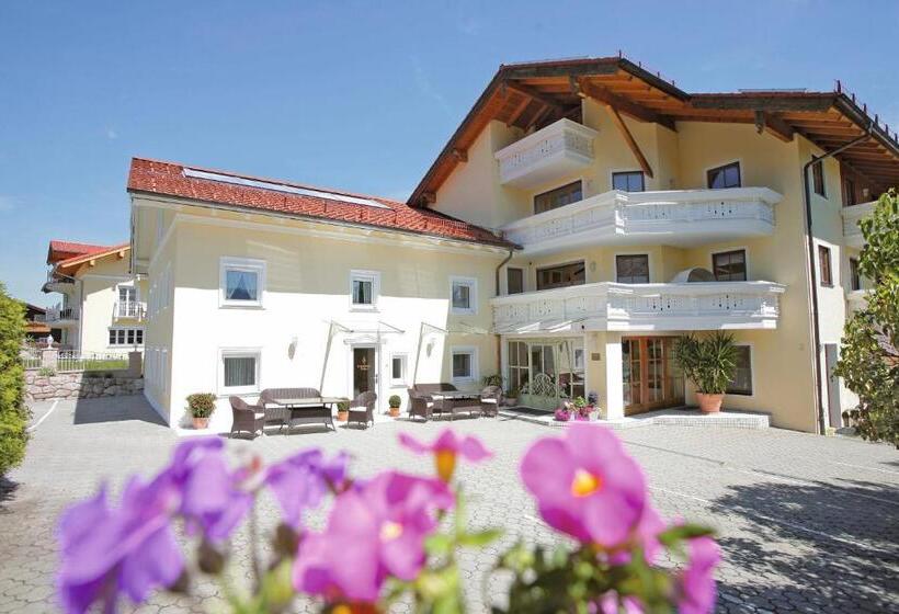 Wellness & Landhotel Prinz  Wellness & Romantik