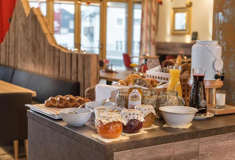 Alpenparks Hotel & Apartment Central Zell Am See