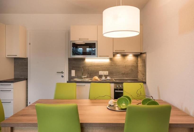 Alpenparks Hotel & Apartment Central Zell Am See