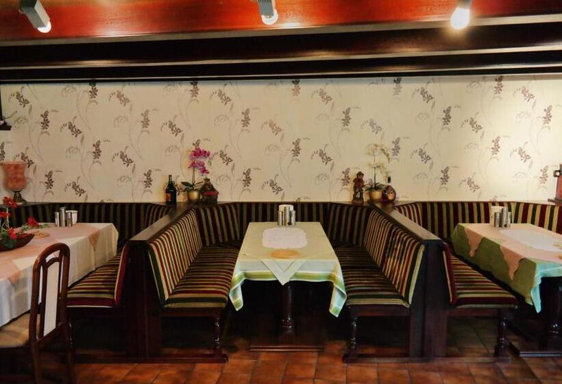 Am Hallenbad Hotel Garni