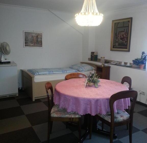 Am Hallenbad Hotel Garni