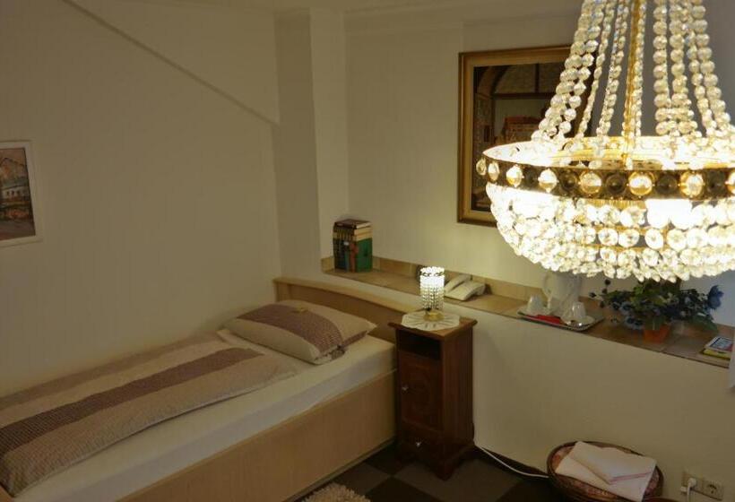 Am Hallenbad Hotel Garni