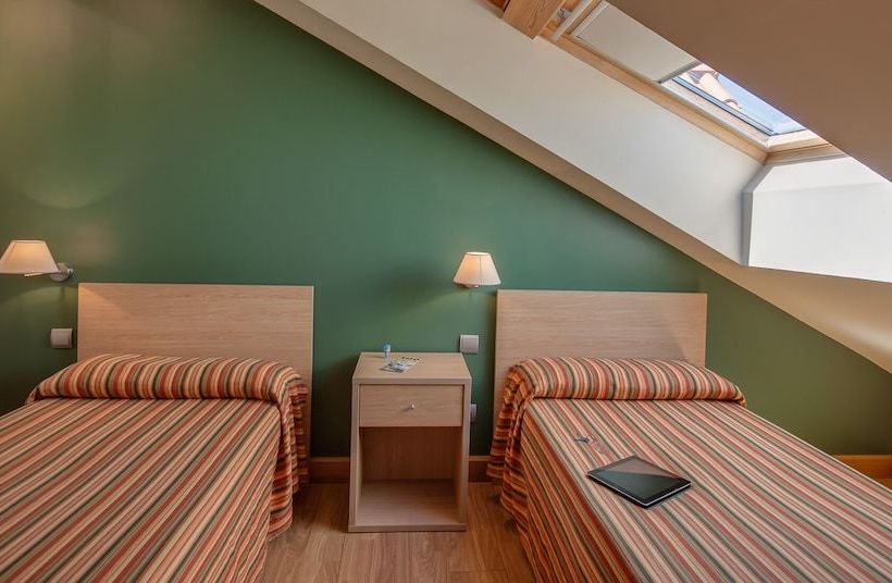 Apartamentos Mar Comillas