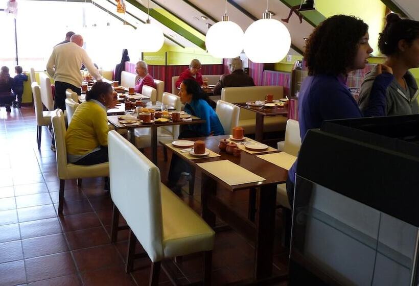 تختخواب و صبحانه Eco Hotel Pension Alemana