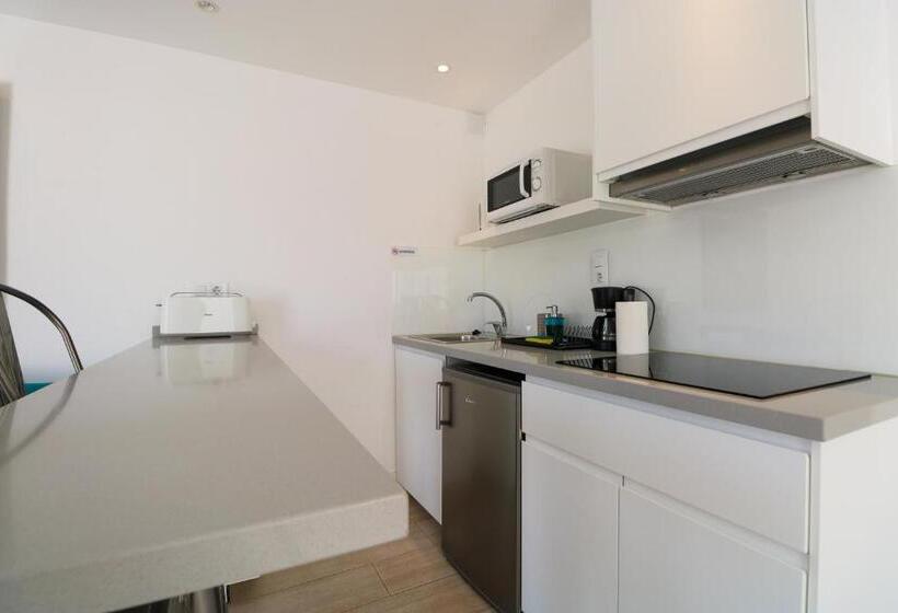 Calypso Boutique Apartments