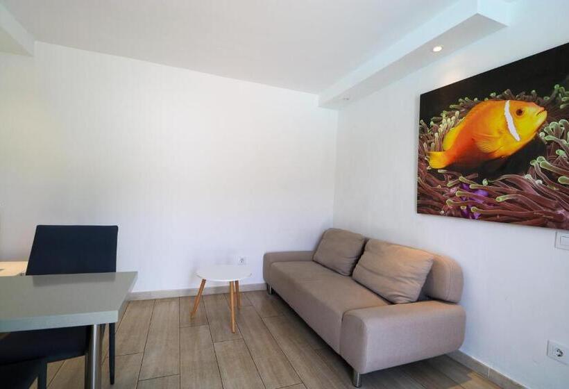 Calypso Boutique Apartments