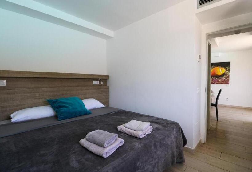 Calypso Boutique Apartments