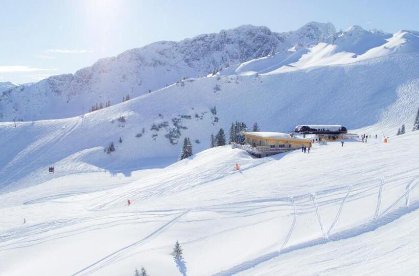 Die Lilie / Hotel Garni