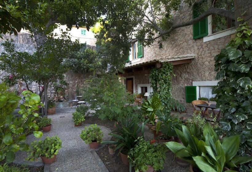 Es Petit Hotel De Valldemossa