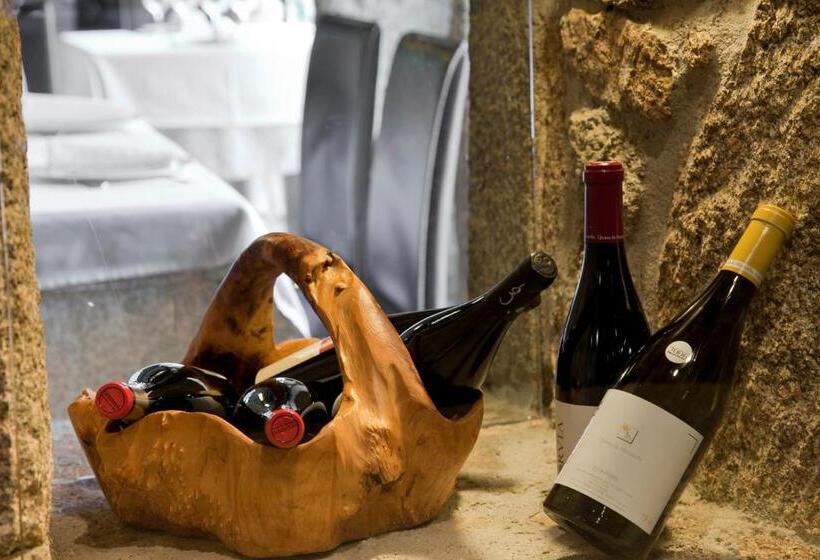 Fervenza Casa Grande & Restaurante