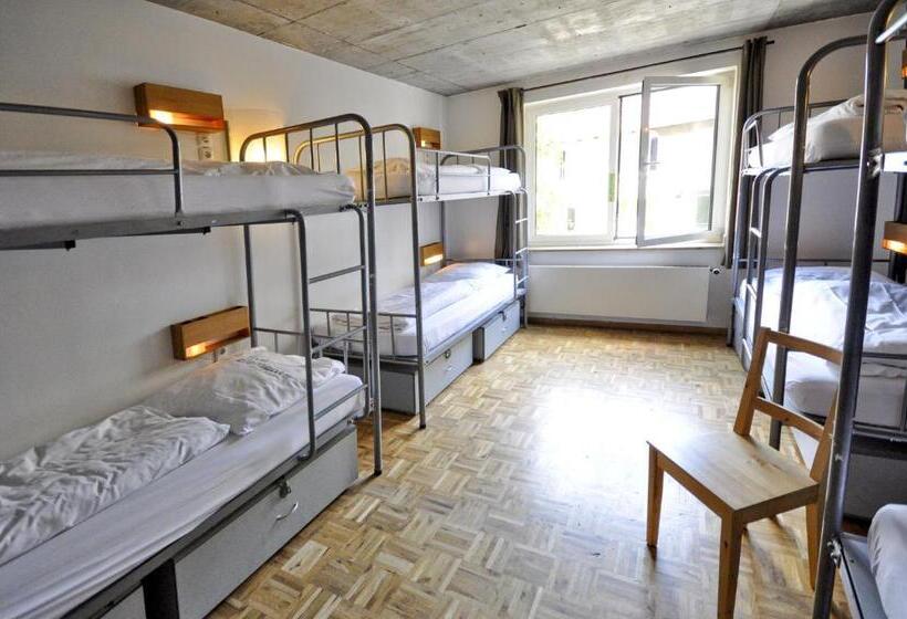 Five Elements Hostel Frankfurt