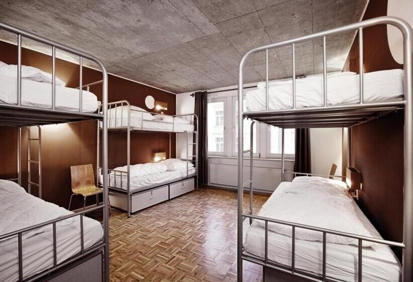 Five Elements Hostel Frankfurt
