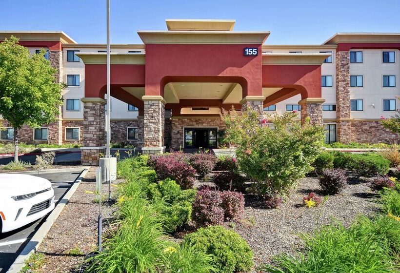 Hampton Inn & Suites Folsom