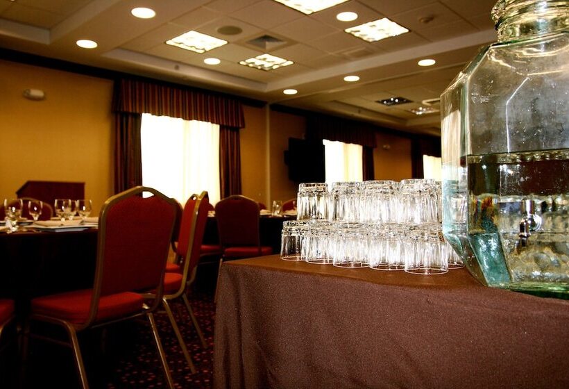 Hampton Inn & Suites Folsom