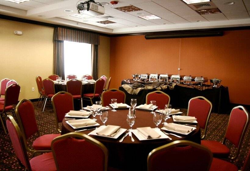 Hampton Inn & Suites Folsom