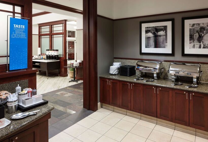 Hampton Inn & Suites Oklahoma City Bricktown