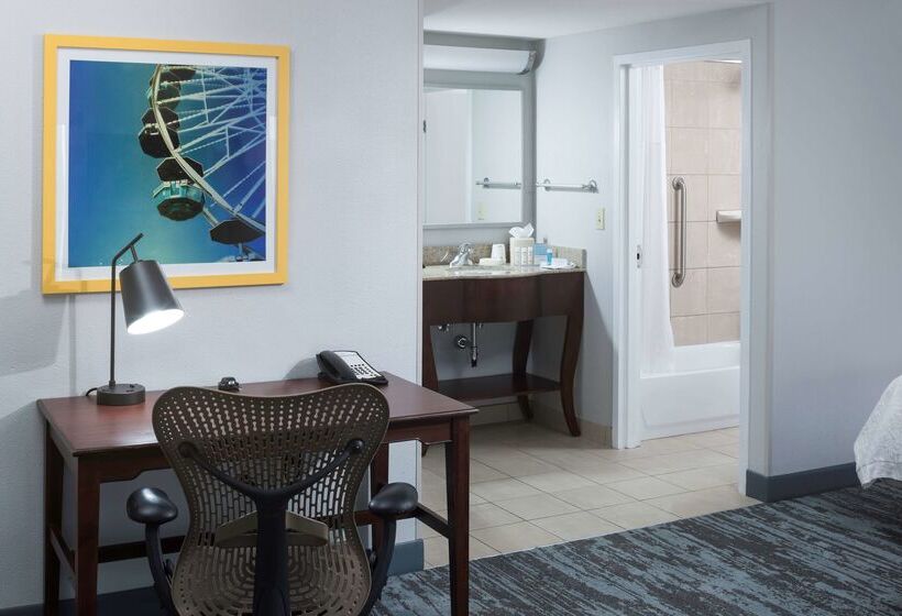 Hampton Inn & Suites Oklahoma City Bricktown