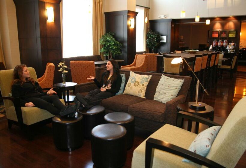 Hampton Inn & Suites Detroit Canton