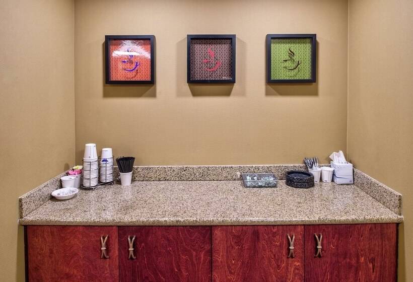 Hampton Inn & Suites Rifle