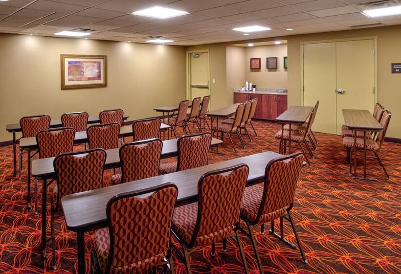 Hampton Inn & Suites Rifle