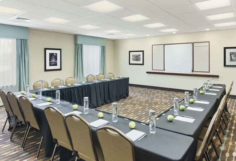 Hampton Inn & Suites Savannahairport